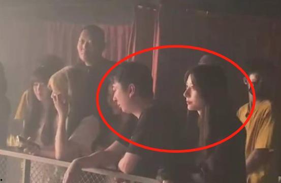 梵梵吃瓜网红拍照文案,网红拍照文案大揭秘！