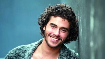 土耳其的明星资料,揭秘土耳其娱乐圈璀璨星辰