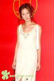 女明星的服装,女明星们的华丽服装秀场